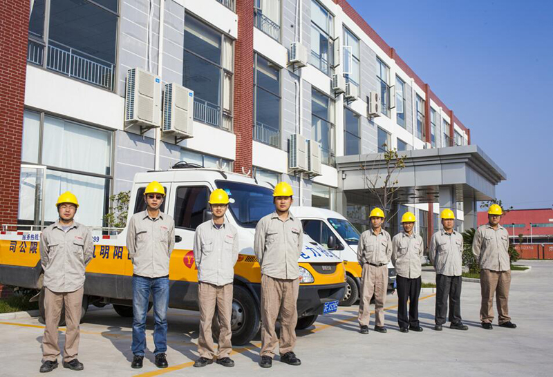 電力搶修、應急服務隊，是企業電力運營、保駕護航的先鋒隊